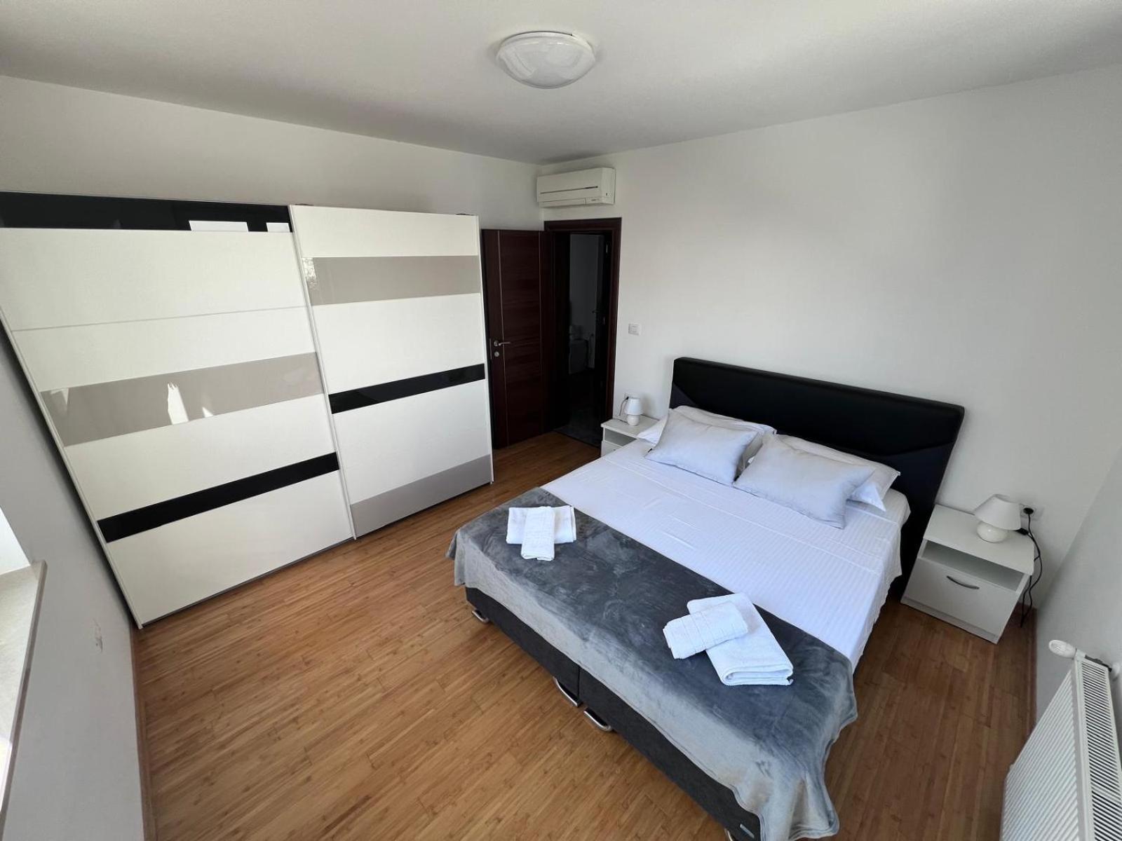 Seascape Deluxe Residence ペシュチャーナ・ウヴァラ エクステリア 写真